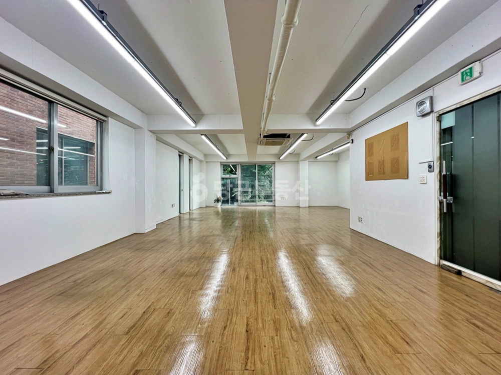 서울특별시 마포구 서교동 사무실 사진 1