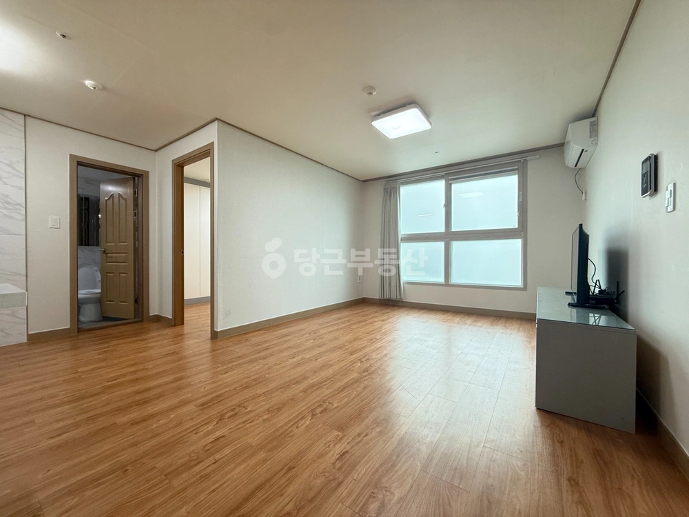 대전광역시 유성구 봉명동 아파트 사진 1