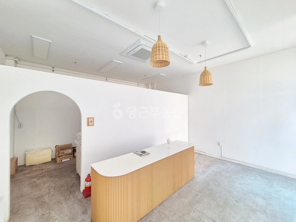 대구광역시 수성구 범어동 상가 사진 1