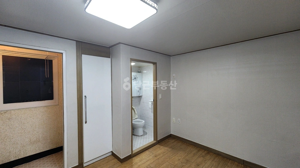 경기도 수원시 팔달구 지동 원룸 사진 1