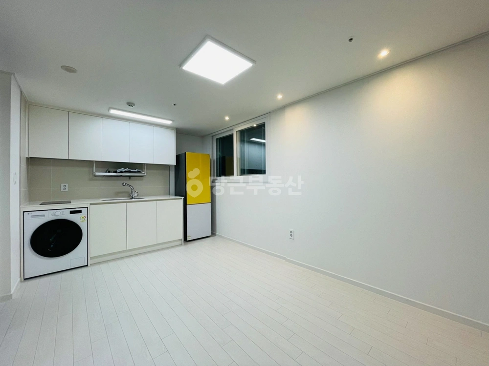 부산광역시 연제구 연산동 원룸 사진 1