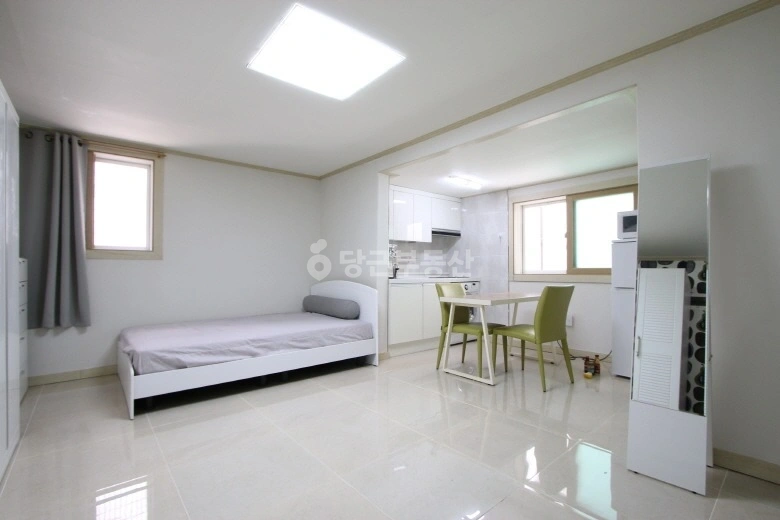서울특별시 서초구 반포동 원룸 사진 1