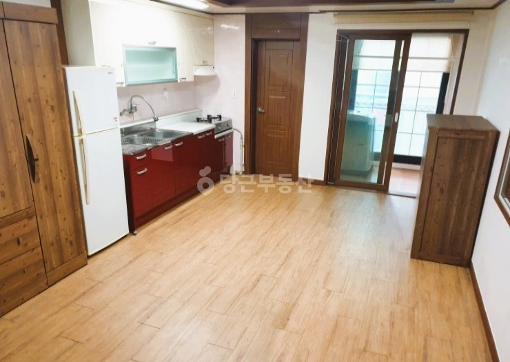 울산광역시 남구 삼산동 원룸 사진 1