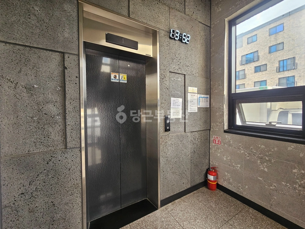 대전광역시 서구 관저동 원룸 사진 1