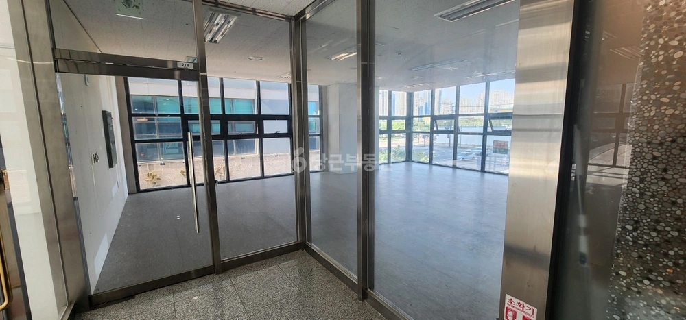 인천광역시 서해구 청라동 상가 사진 1