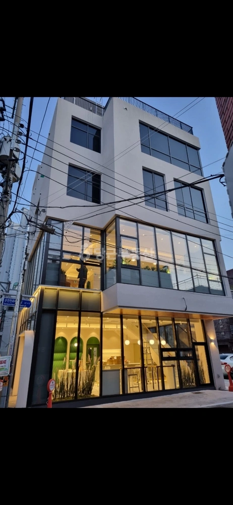 부산광역시 동래구 안락동 상가 사진 1