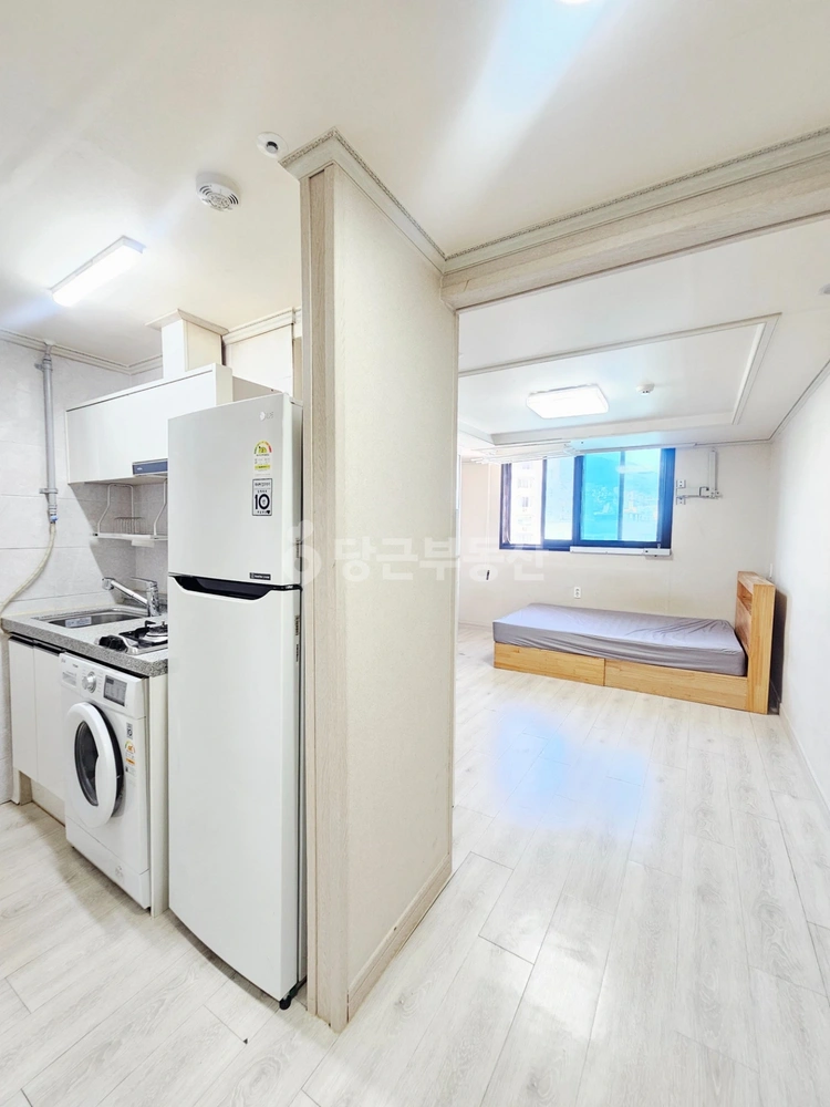 부산광역시 동구 초량동 원룸 사진 1
