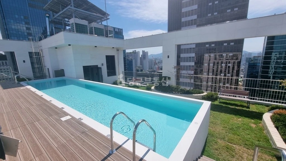 서울특별시 강남구 역삼동 오피스텔 사진 1