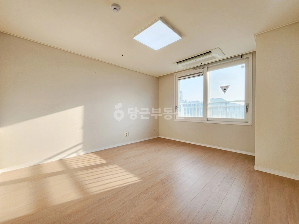 부산광역시 해운대구 재송동 오피스텔 사진 1