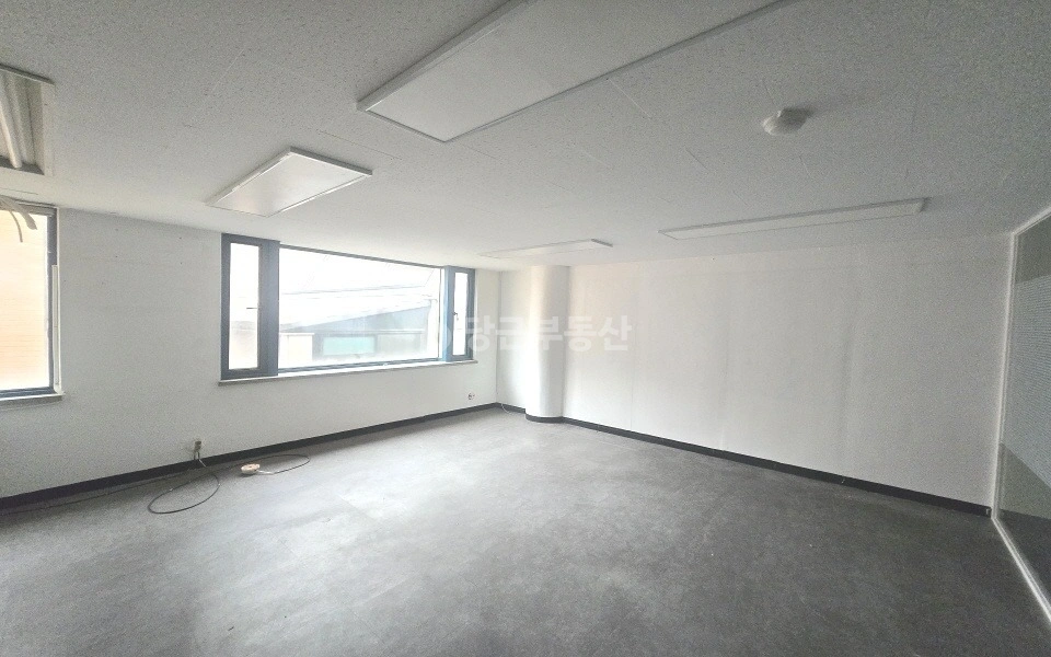 서울특별시 강남구 역삼동 사무실 사진 1