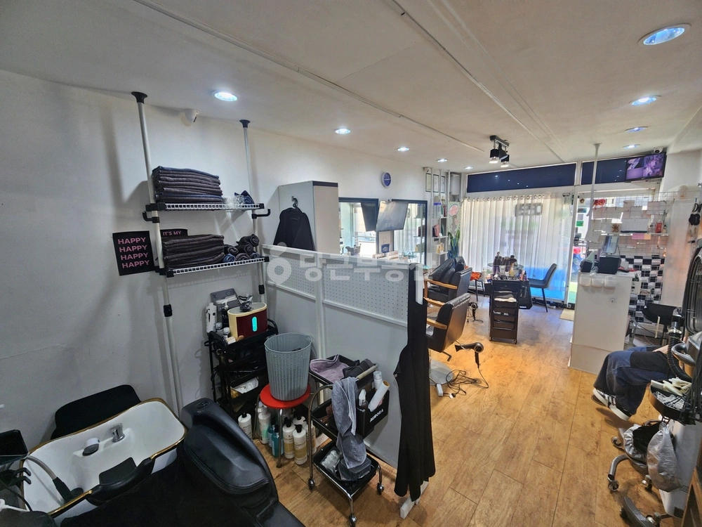 경기도 고양시 일산동구 백석동 상가 사진 1