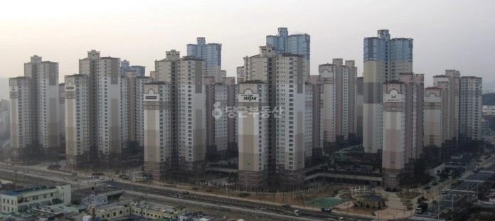 경상남도 창원시 마산회원구 양덕동 아파트 사진 1
