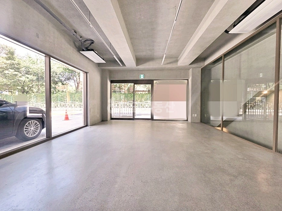 서울특별시 마포구 합정동 상가 사진 1