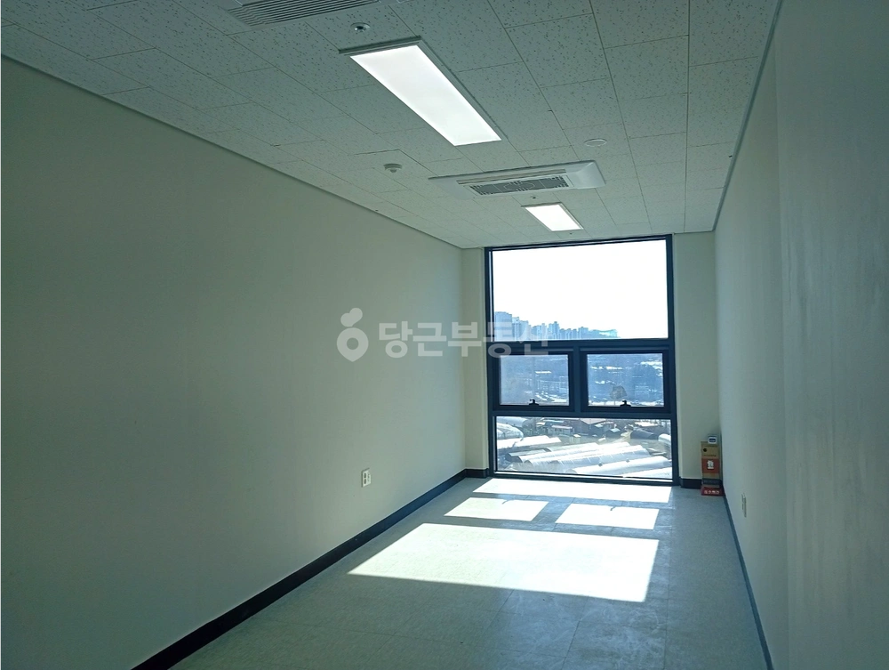경기도 고양시 덕양구 원흥동 사무실 사진 1