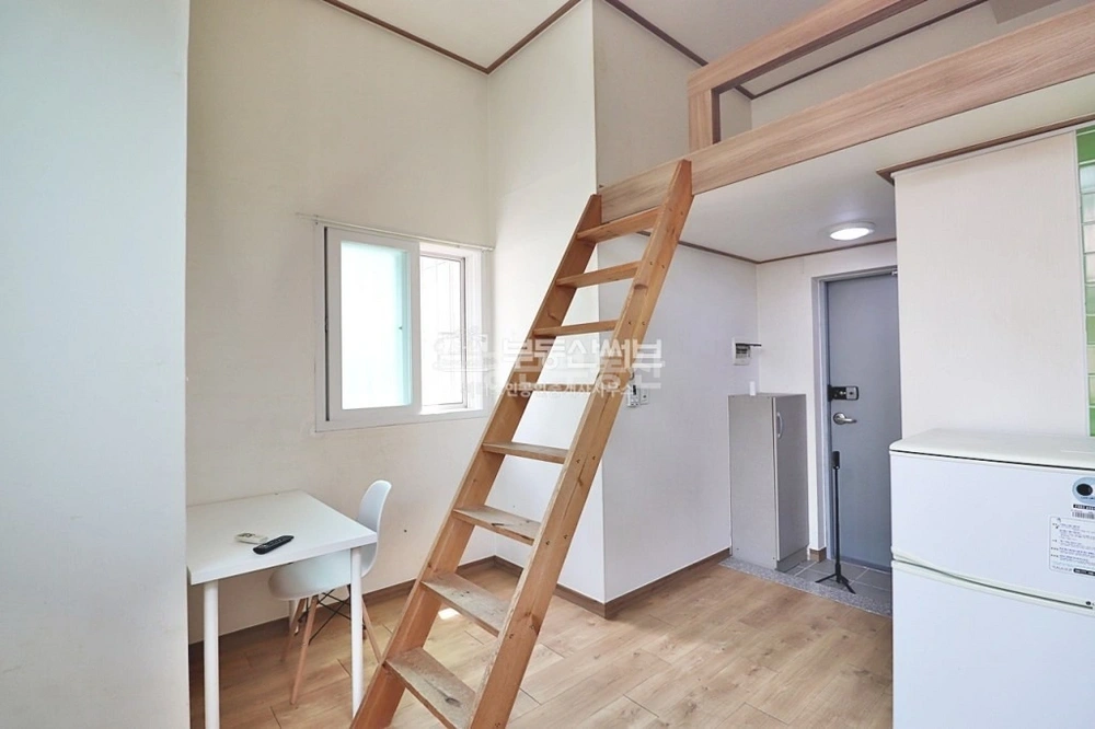 부산광역시 연제구 거제동 원룸 사진 1