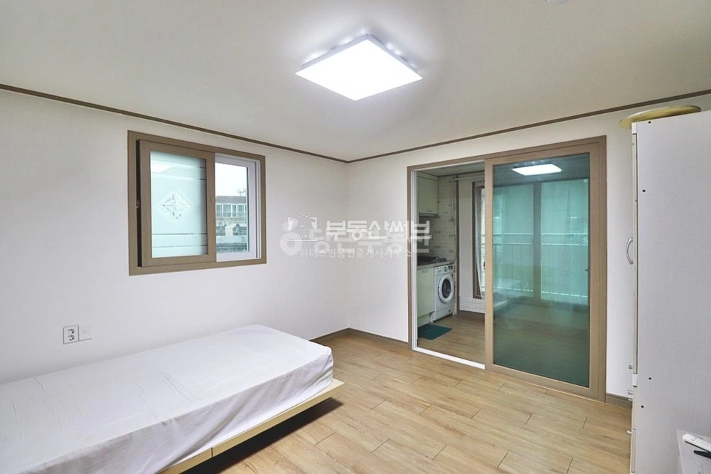 부산광역시 연제구 거제동 원룸 사진 1