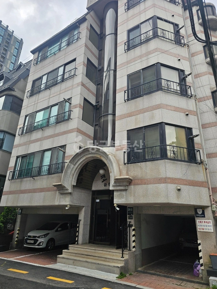 서울특별시 서초구 서초동 빌라(투룸 이상) 사진 1