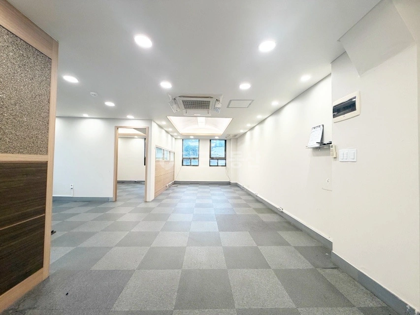 서울특별시 강남구 역삼동 사무실 사진 1