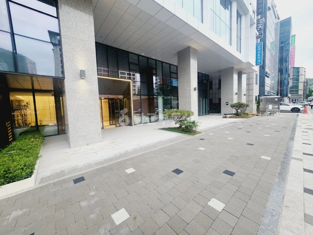 서울특별시 용산구 한남동 상가 사진 1