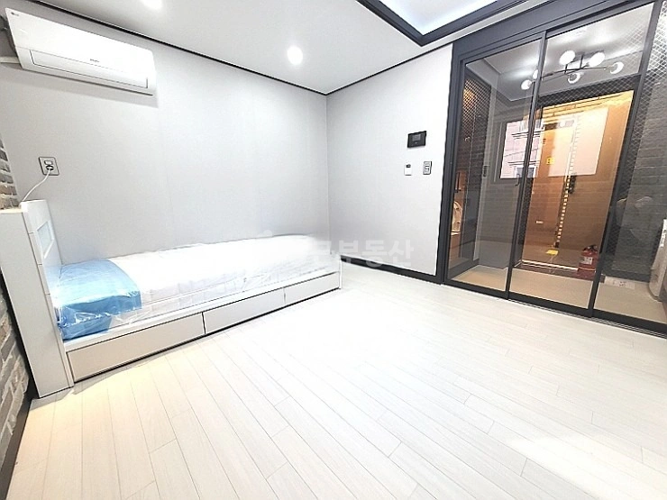 대전광역시 서구 괴정동 원룸 사진 1