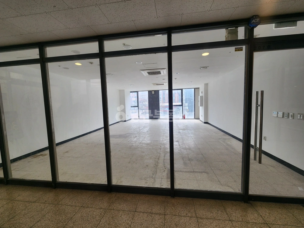 서울특별시 용산구 한남동 상가 사진 1