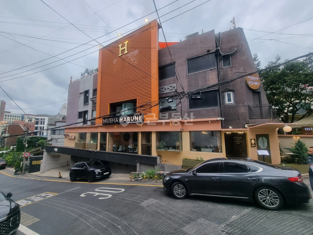 서울특별시 용산구 한남동 상가 사진 1