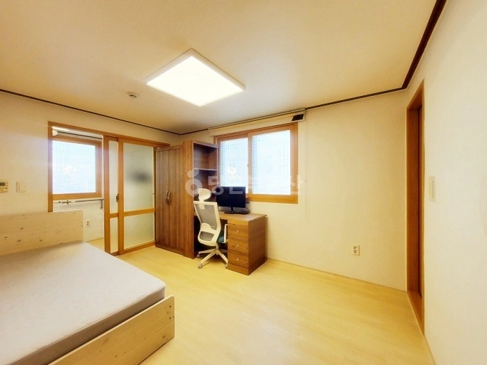부산광역시 금정구 장전동 원룸 사진 1