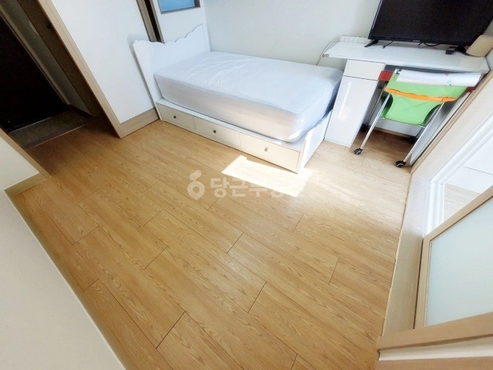 부산광역시 금정구 장전동 원룸 사진 1