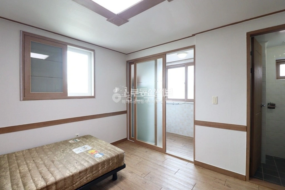부산광역시 연제구 연산동 원룸 사진 1