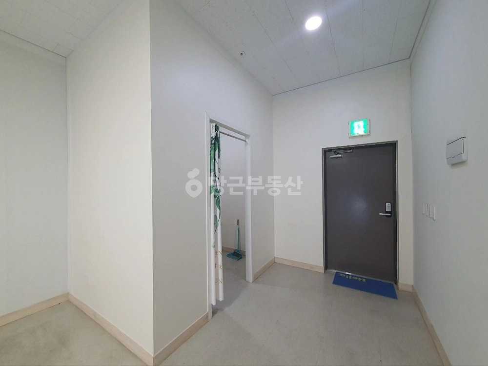 충청남도 천안시 서북구 불당동 사무실 사진 1