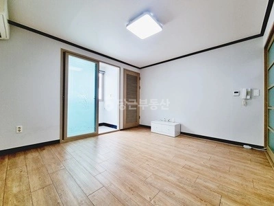 대전광역시 서구 탄방동 원룸 사진 1