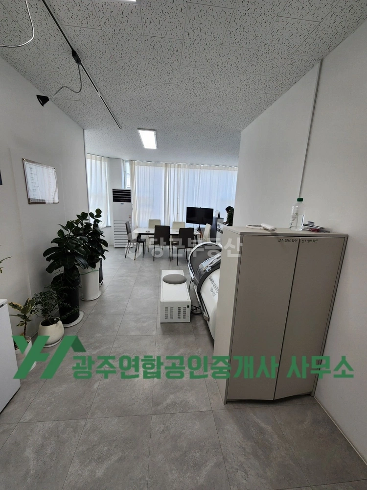 전남광주통합특별시 남구 월산동 상가 사진 1