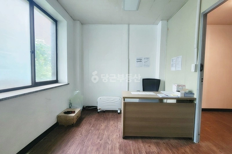 충청남도 천안시 서북구 성정동 사무실 사진 1