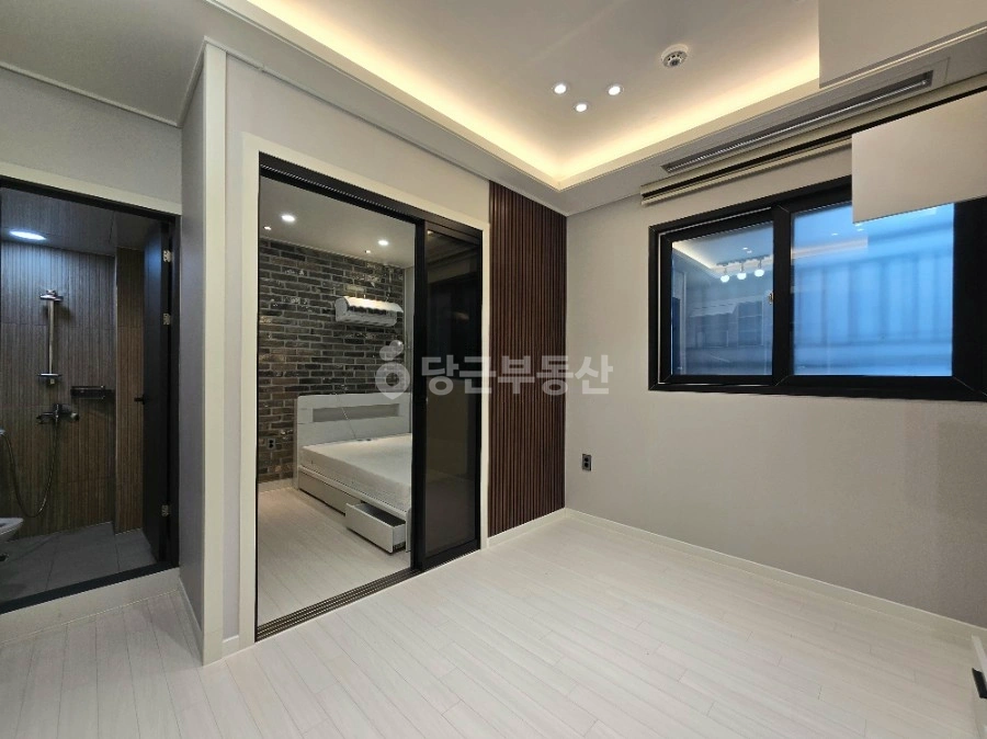 대전광역시 서구 탄방동 원룸 사진 1