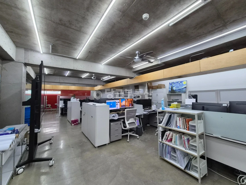 서울특별시 강남구 신사동 사무실 사진 1