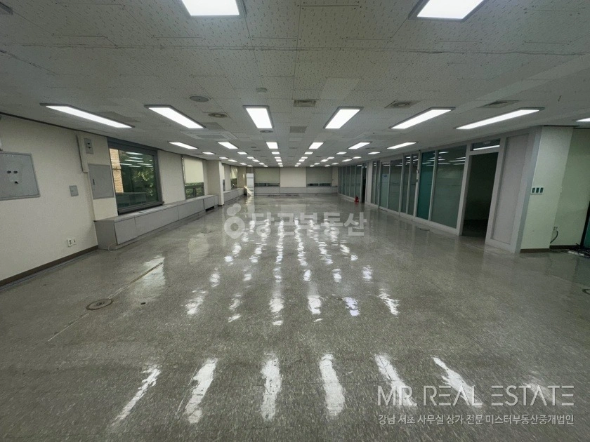 서울특별시 강남구 역삼동 사무실 사진 1