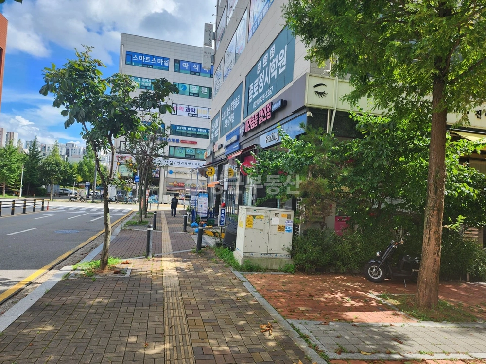경기도 파주시 목동동 상가 사진 1