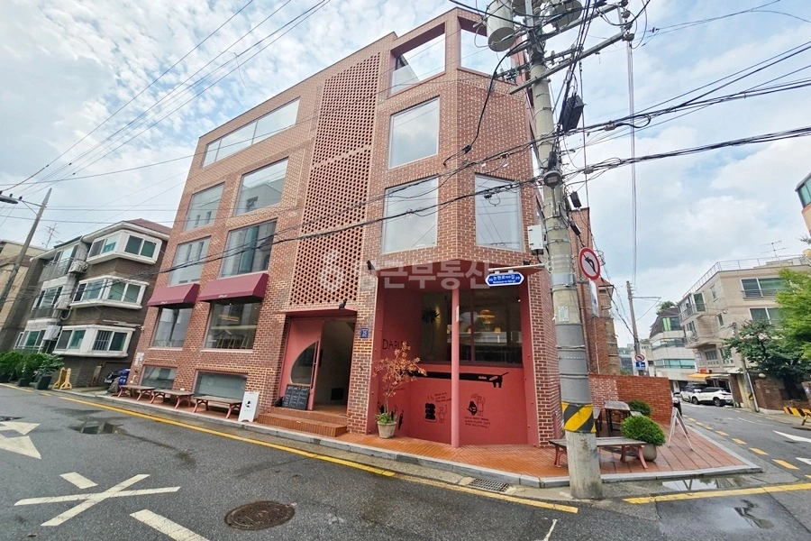 서울특별시 강남구 신사동 상가 사진 1