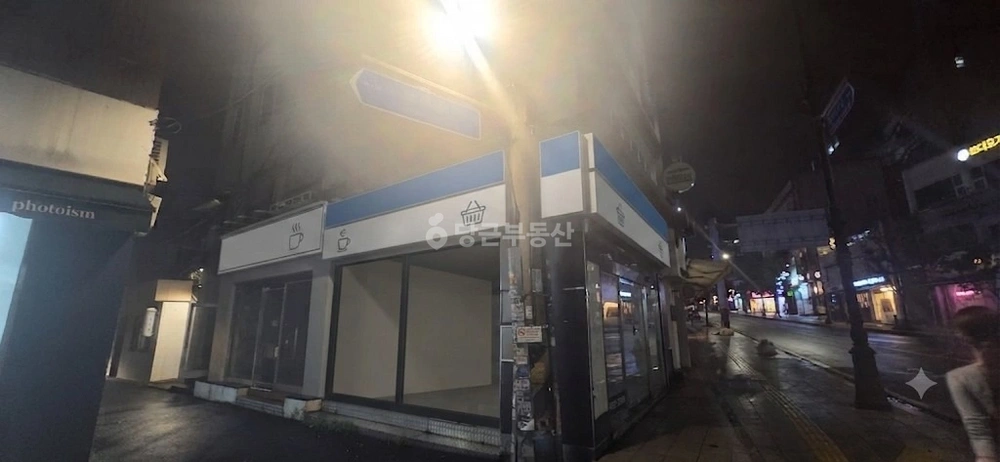 서울특별시 용산구 청파동3가 상가 사진 1