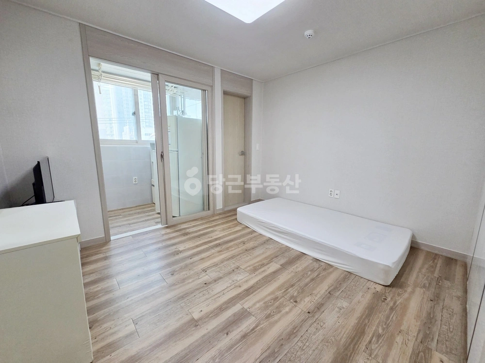 부산광역시 서구 토성동4가 오피스텔 사진 1