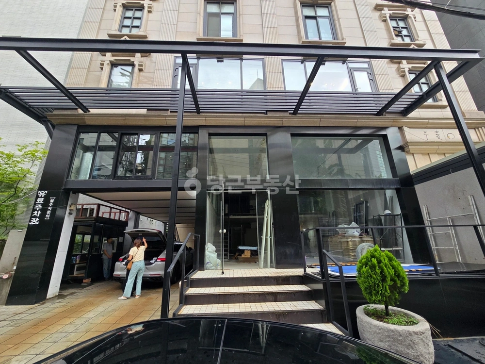 서울특별시 강남구 청담동 상가 사진 1