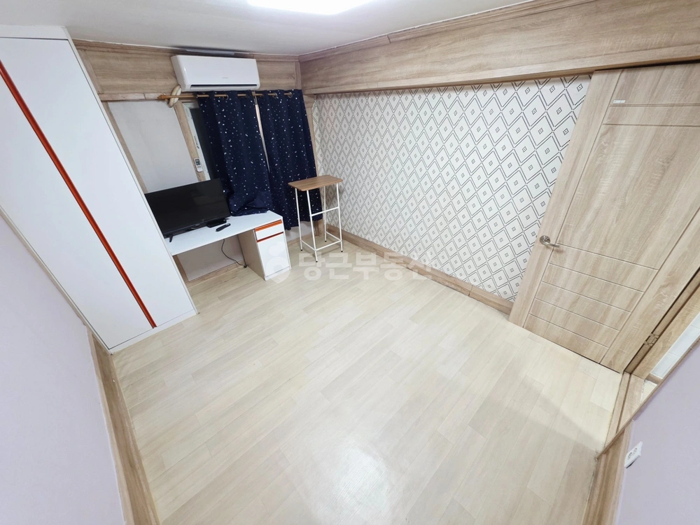 인천광역시 부평구 십정동 원룸 사진 1