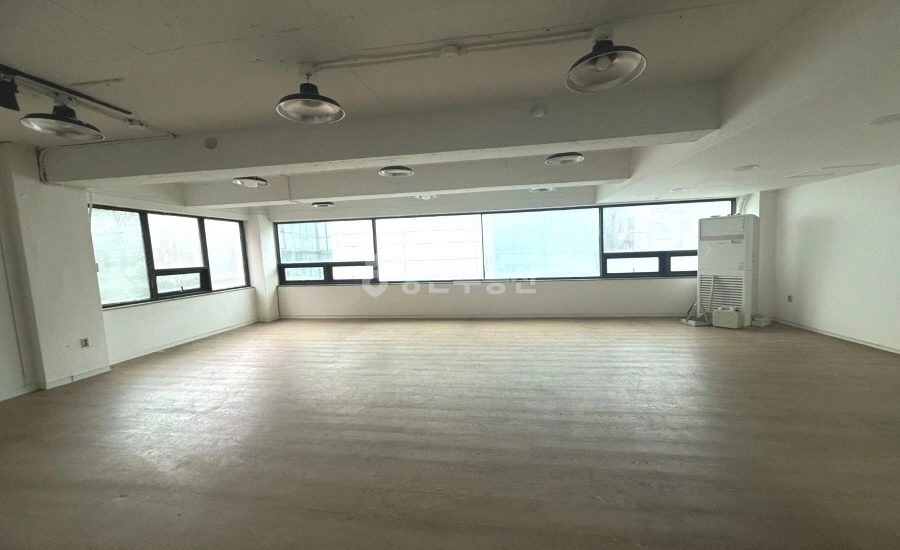 서울특별시 강남구 논현동 사무실 사진 1