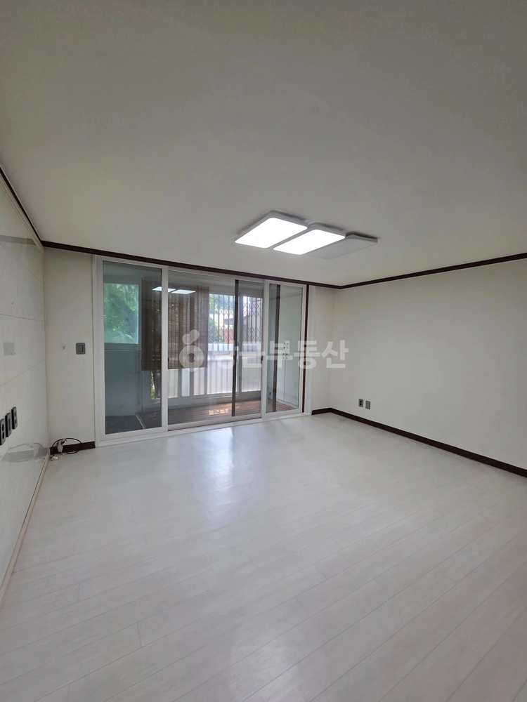 충청남도 아산시 실옥동 아파트 사진 1