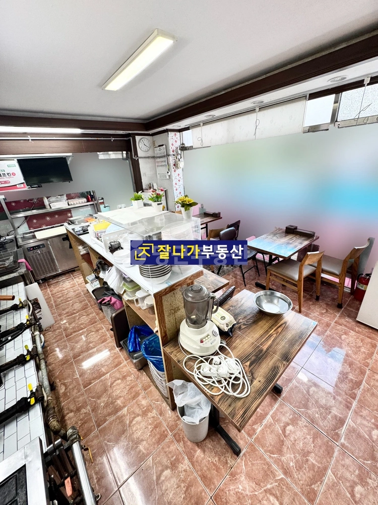 경기도 고양시 일산서구 탄현동 상가 사진 1