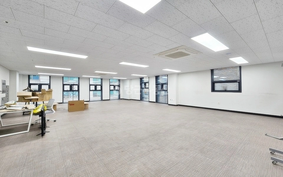 서울특별시 강남구 역삼동 사무실 사진 1