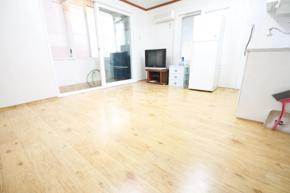 부산광역시 사하구 하단동 원룸 사진 1