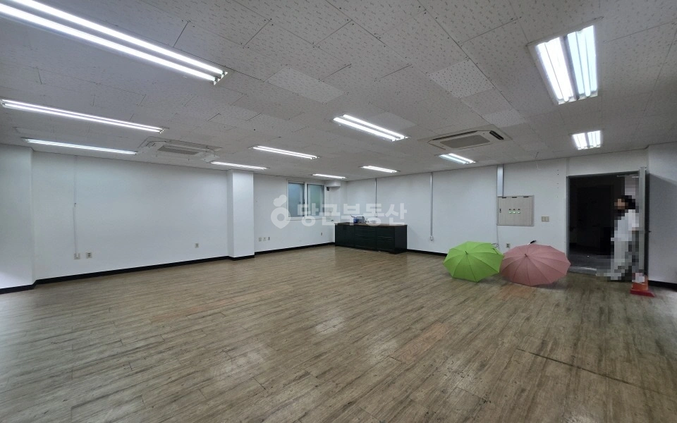 서울특별시 강남구 역삼동 사무실 사진 1