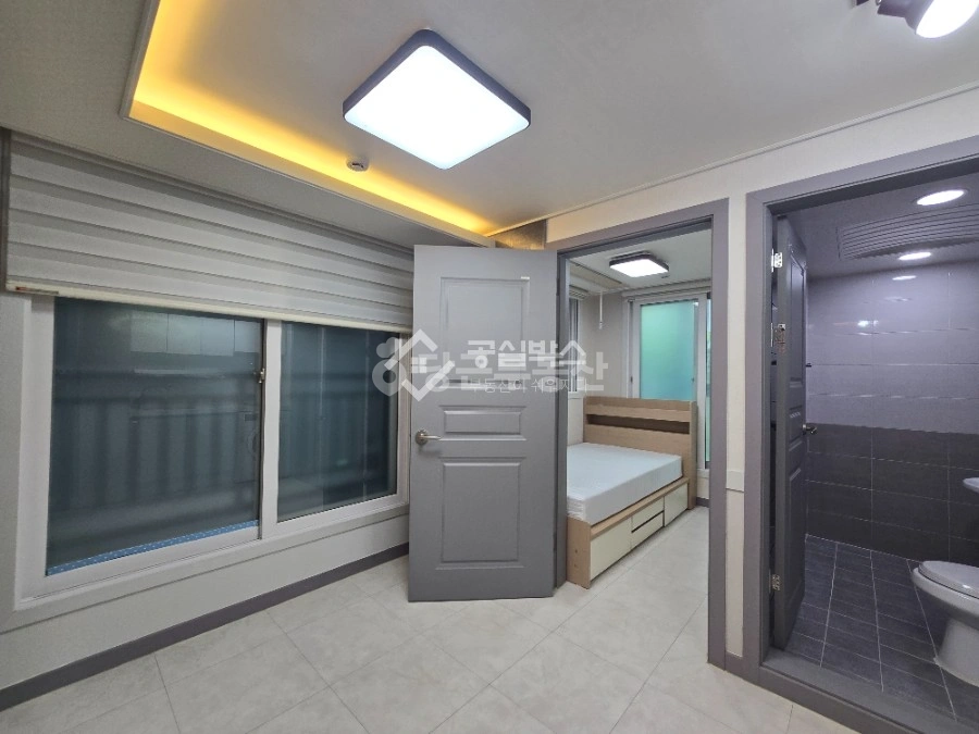 대전광역시 서구 둔산동 원룸 사진 1