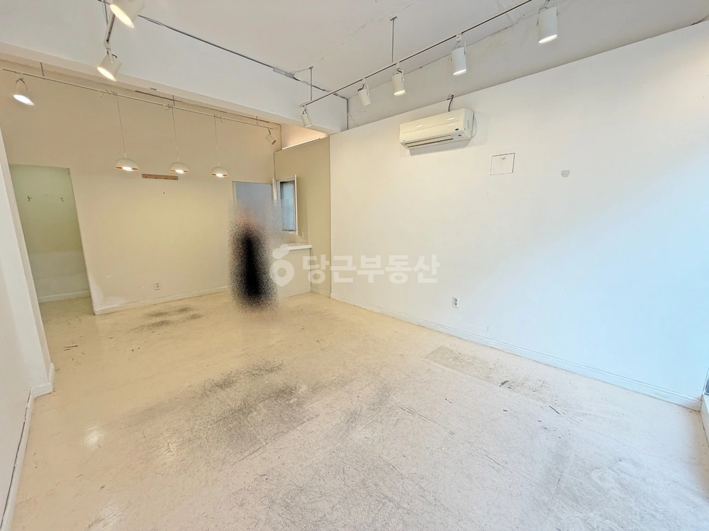부산광역시 동래구 사직동 상가 사진 1